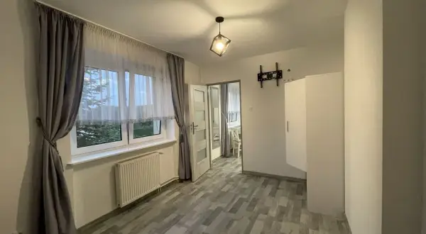 Ile kosztuje wynajem mieszkania na wsi? Sprawdź ceny i różnice